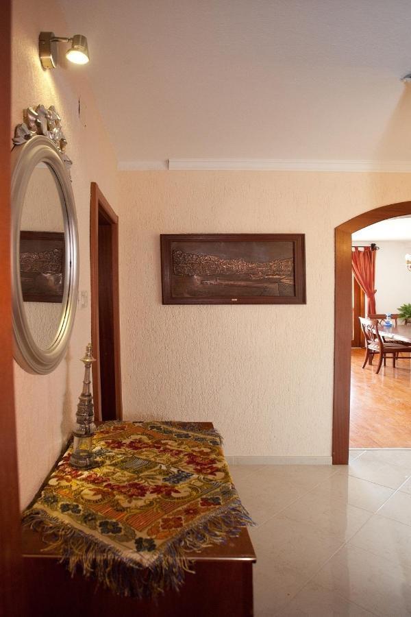Golden View Luxury Apartment Maslinica Room photo